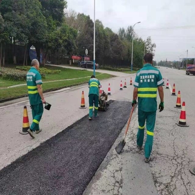 20kgs zakoprijlaan Sealcoating en Barst het Vullen Moeilijke situatie Grote Barsten in Asphalt Driveway