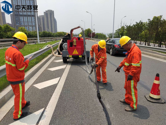 Bestrating Bitumineus Heet Rubberasphalt crack filler road repair SDS